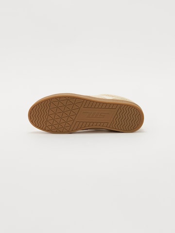 Baskets basses 'Progressive' STEVE MADDEN en beige : en bas