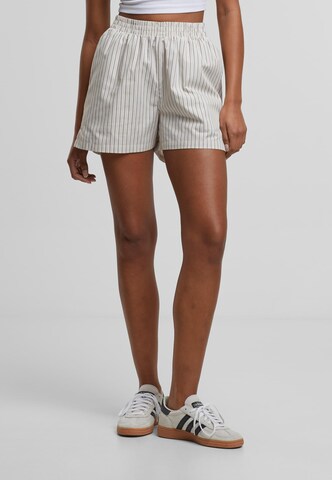Urban Classics Regular Broek in Beige: voorkant