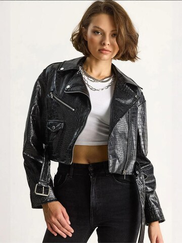 Veste mi-saison Bianco Lucci en noir