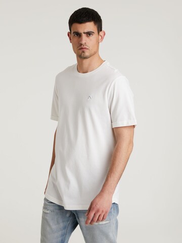 CHASIN' Shirt 'Bro' in White