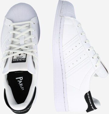 Sneaker 'Superstar' de la ADIDAS ORIGINALS pe alb