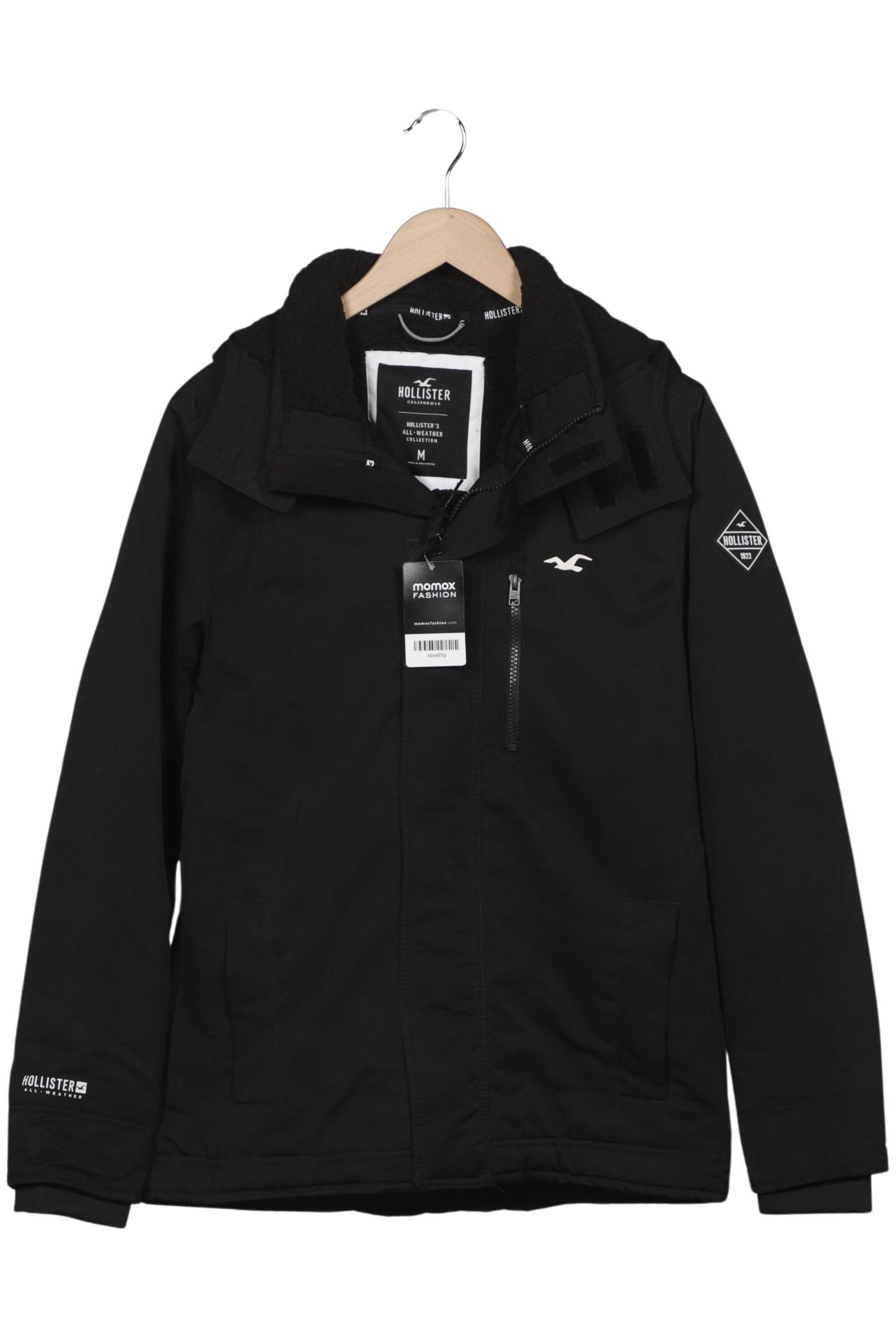 HOLLISTER Jacket & Coat in M in Black: front