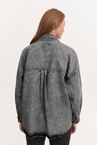 PULZ Jeans Between-Season Jacket 'PZALENA' in Grey