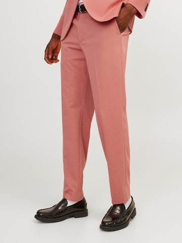 JACK & JONES Слим Плиссированные брюки 'JONES' в Ярко-розовый: спереди