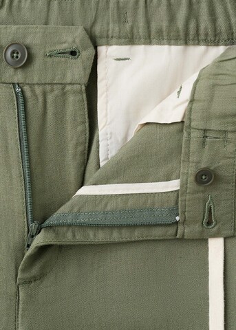 MANGO MAN Slim fit Pleat-Front Pants 'Romelino' in Green
