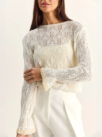 Pullover di Bianco Lucci in beige
