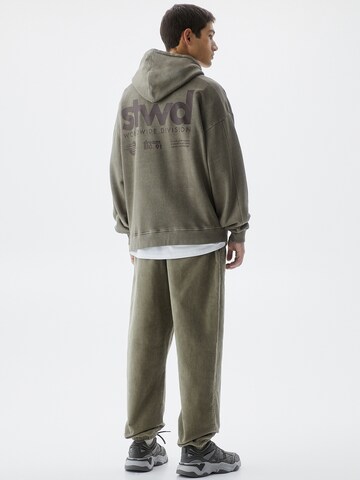 Loosefit Pantaloni di Pull&Bear in verde