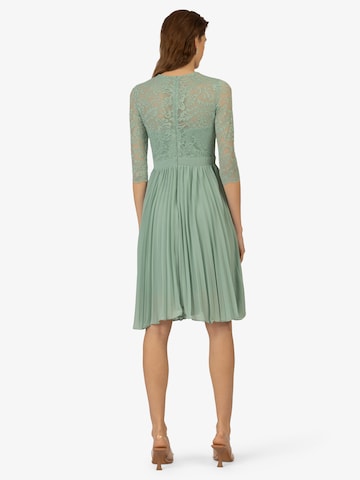 Rochie de cocktail de la Kraimod pe verde