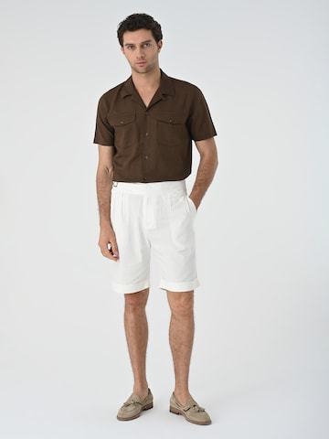 Antioch Regular fit Button Up Shirt in Brown