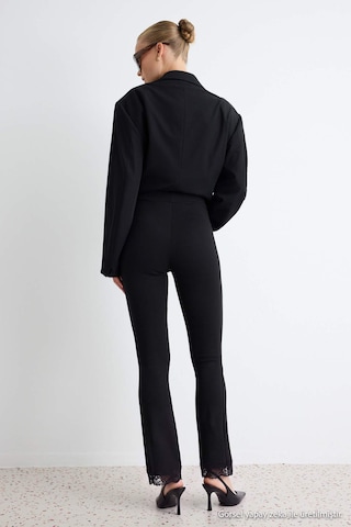 Bootcut Pantalon Trendyol en noir
