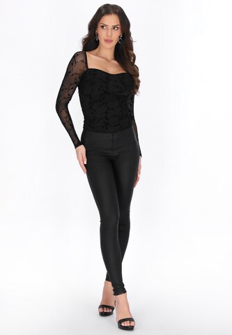 faina - Camiseta en negro