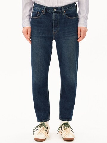 ARMEDANGELS Loosefit Jeans 'Maakxy' in Blauw: voorkant