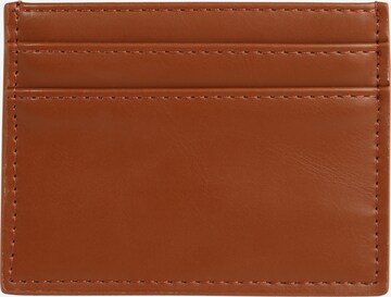 ABOUT YOU Wallet 'Arthur' in Brown: front