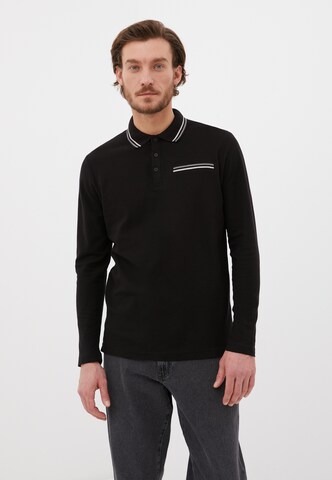 Finn Flare Shirt 'Classic' in Black: front