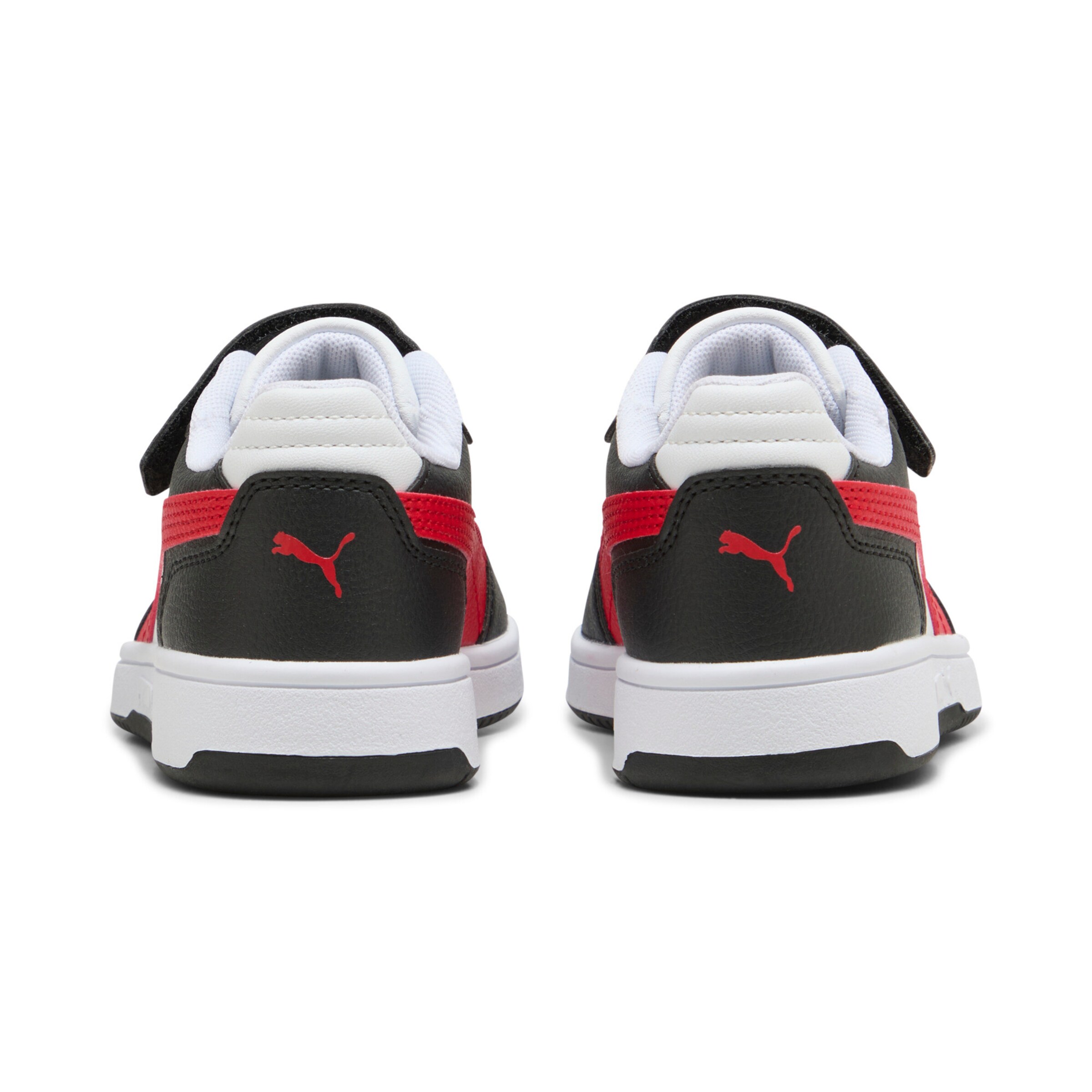 PUMA Sneakers in Black