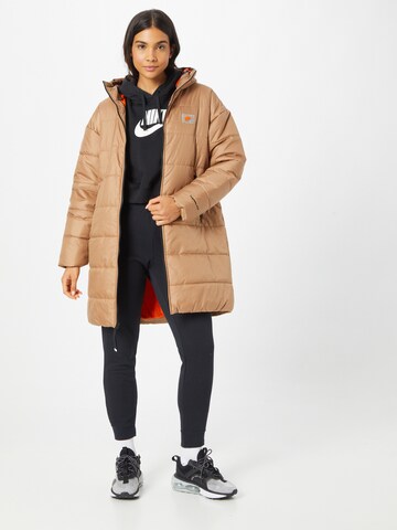 Nike Sportswear Zimná bunda - Hnedá