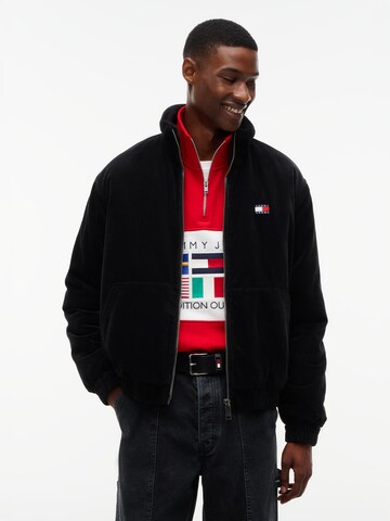 Tommy Jeans Prehodna jakna | črna barva: sprednja stran
