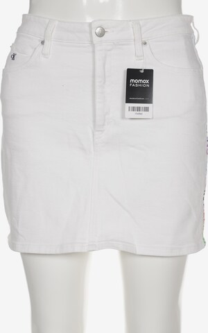 Calvin Klein Jeans Skirt in L in White: front