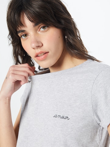 Maison Labiche Футболка 'LE POITOU' в Серый