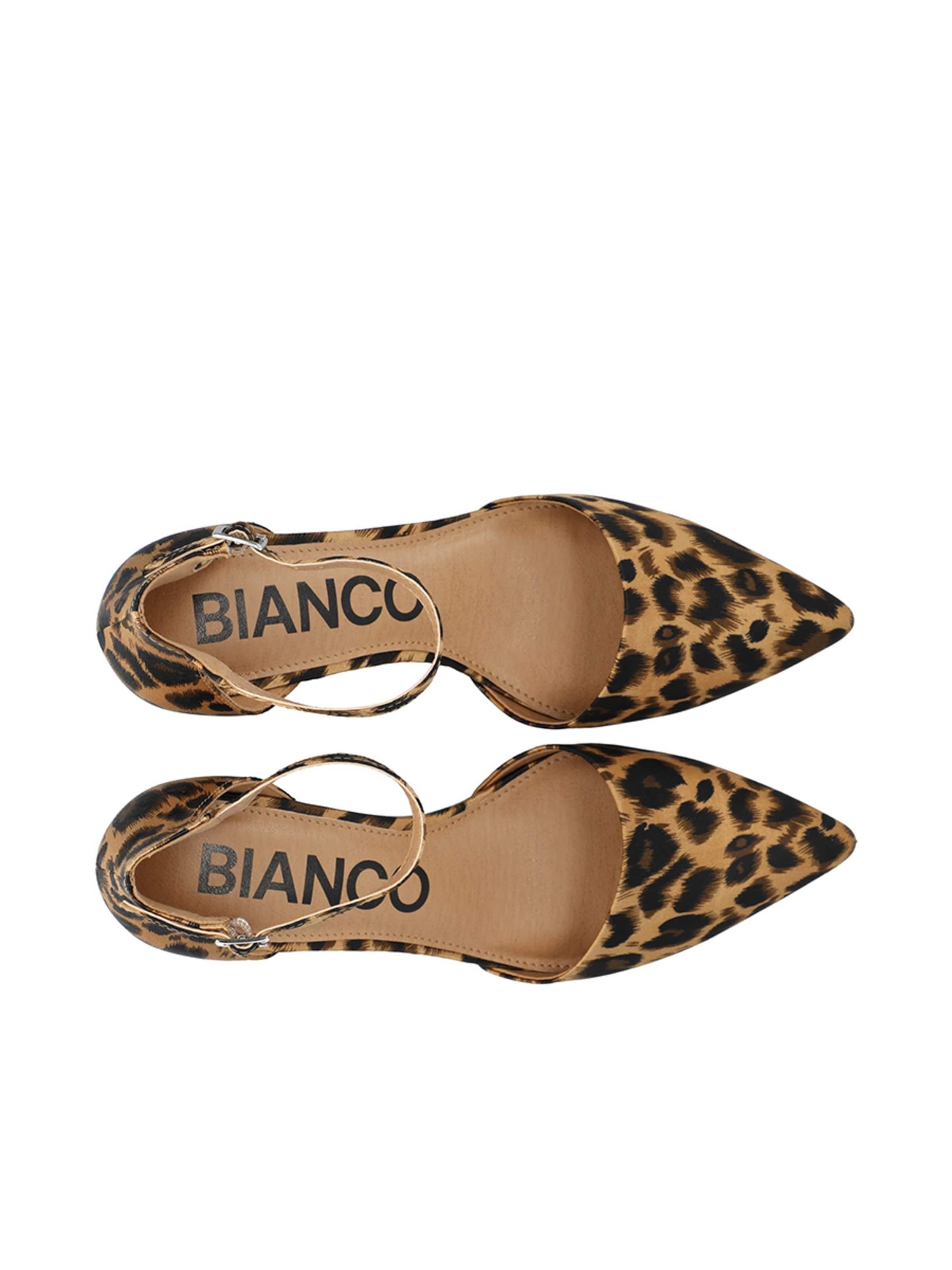 Bianco Pumps 'DEVIVED' in Braun