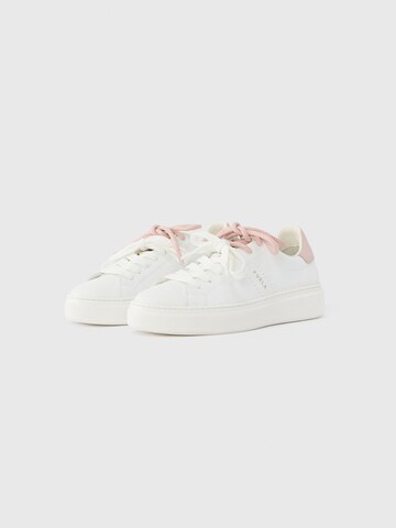 Sneaker low 'HYPE' de la FURLA pe alb
