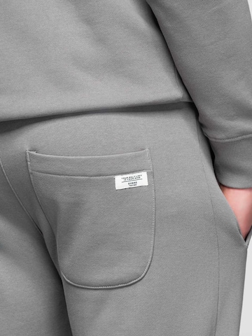 Tuta da jogging di Ombre in grigio