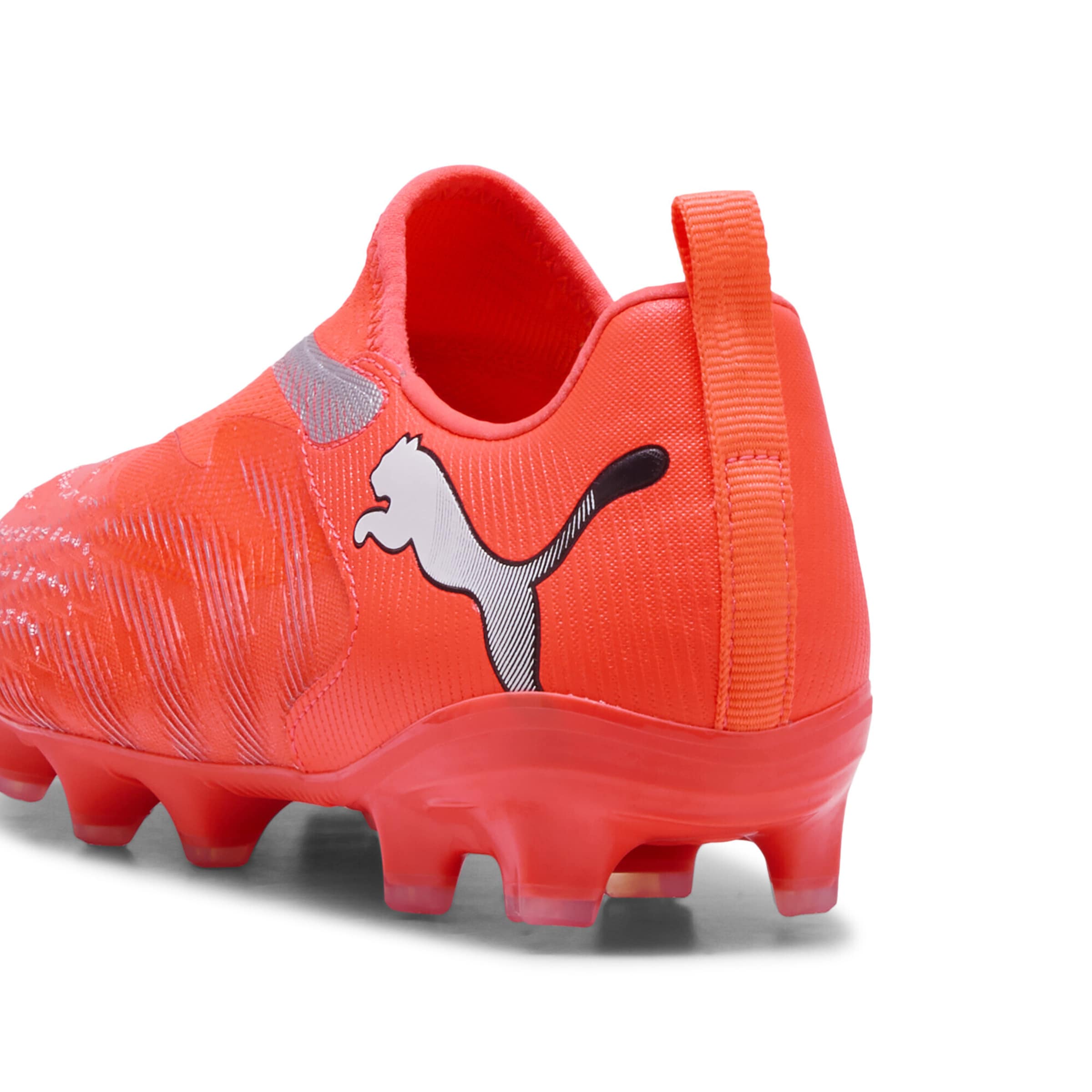 PUMA Sportschoen 'Future 9 Match' in Rood