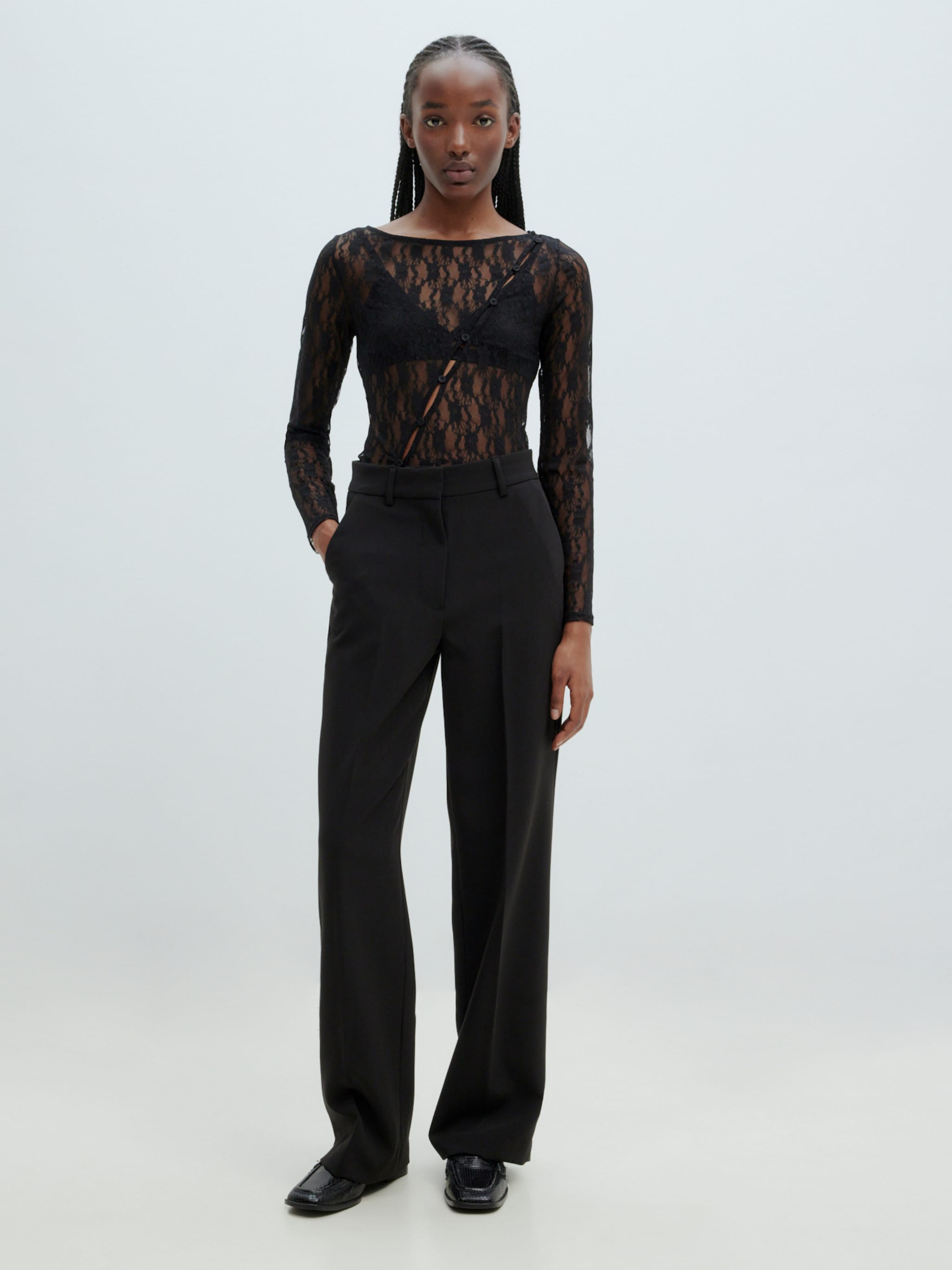 EDITED Producten Shirt 'Kristin' Zwart