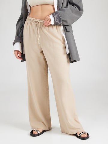 ONLY Carmakoma - Loosefit Pantalón 'CARGOA' en beige: frente