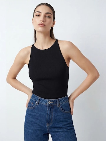 Haut 'Tanktops & Camis' Bigdart en noir : devant