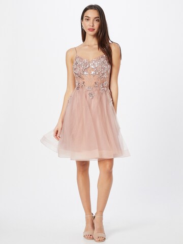 Laona Cocktail Dress in Pink: front