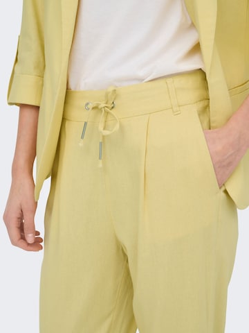 Regular Pantalon à pince 'ONLGoa Poptrash' ONLY en jaune
