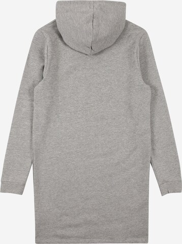 Robe 'Tilke' NAME IT en gris