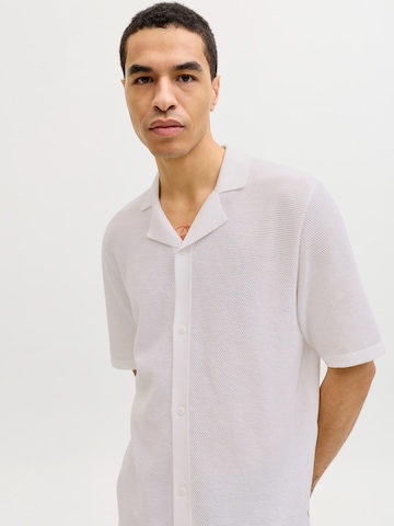 Vestes en maille 'JJCHRIS' JACK & JONES en blanc