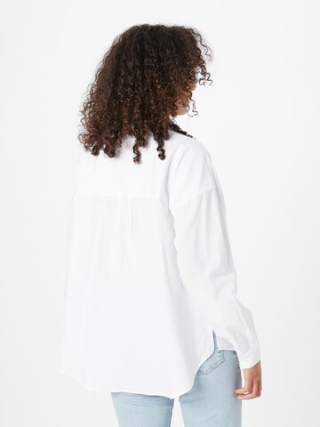 Chemisier Dorothy Perkins en blanc