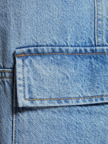 Bershka Loose fit Cargo jeans in Blue