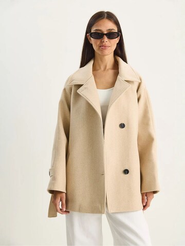 Bianco Lucci Mantel in Beige