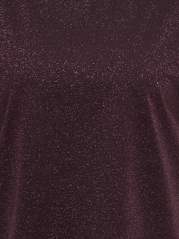 T-shirt 'CARMOSTER' ONLY Carmakoma en rouge