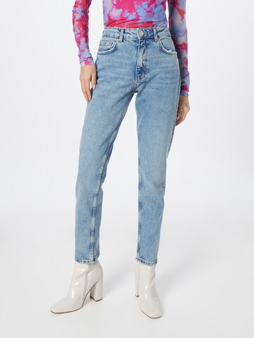 Coupe slim Jean Gina Tricot en bleu : devant