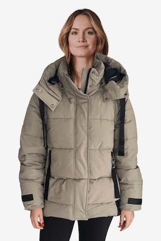 Zhrill Winter Jacket in Beige: front