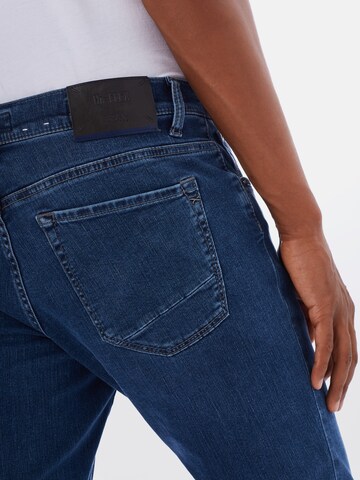 BRAX Slimfit Jeans 'Chuck' in Blauw