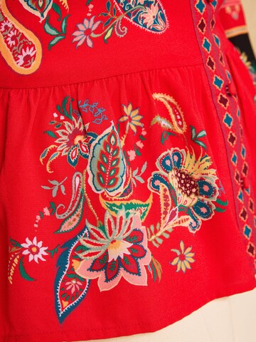 love & roses Blouse in Red