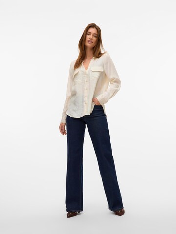 Camicia da donna 'VMRay' di VERO MODA in bianco