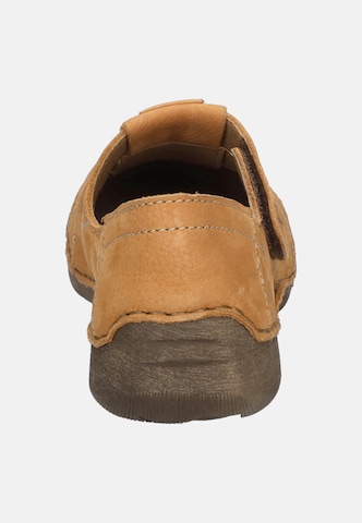 JOSEF SEIBEL Slip-ons 'Fergey 59' in Beige