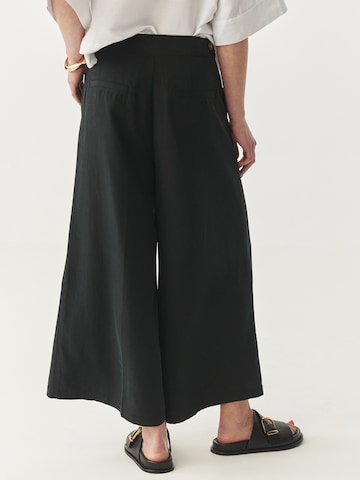 évasé Pantalon TATUUM en noir