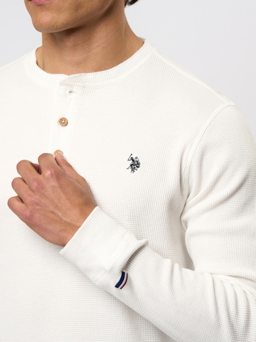 U.S. POLO ASSN. Paita 'Rex' värissä valkoinen