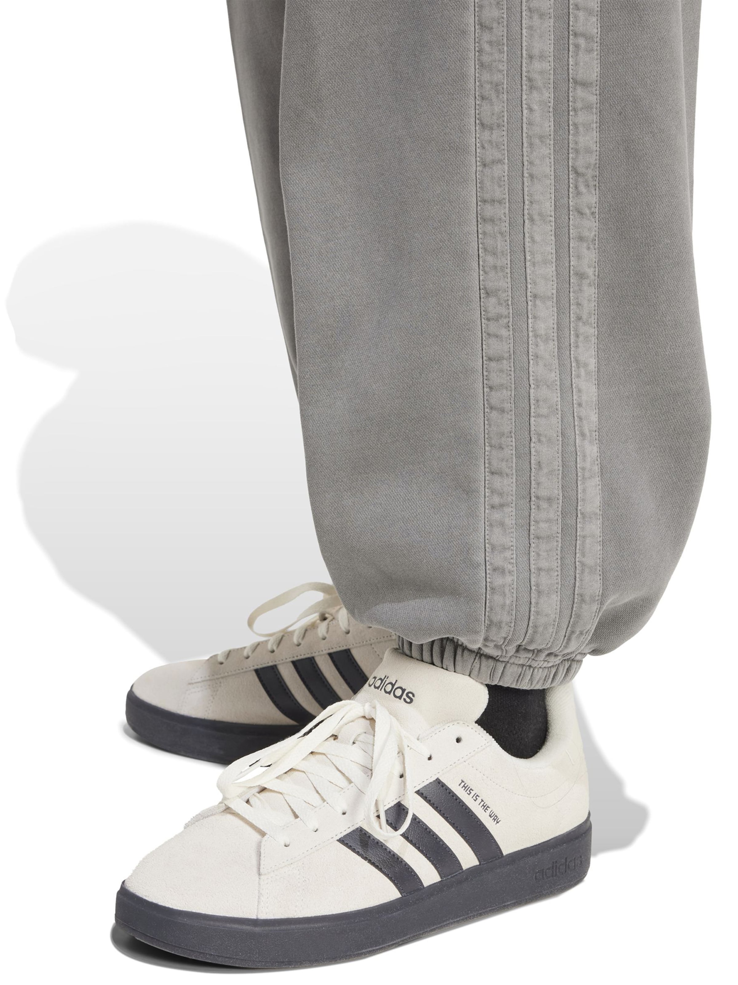 ADIDAS SPORTSWEAR Конический (Tapered) Спортивные штаны 'A SZN' в Серый