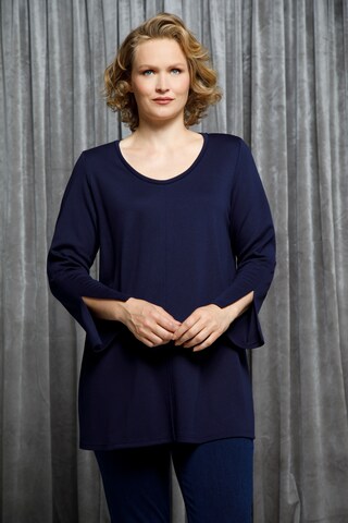 Ulla Popken Shirt in Blauw: voorkant