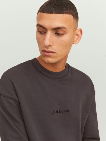 Sweat-shirt JACK & JONES en gris