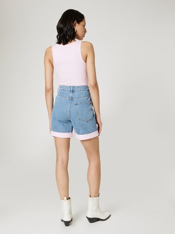 florence by mills exclusive for ABOUT YOU Regular Shorts  'Laundry Day' in Blau